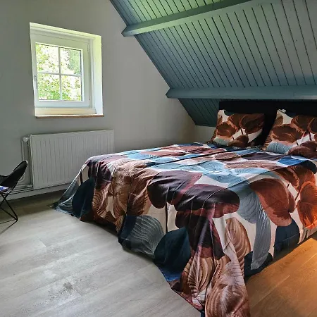 בית נופש In Near Star Restaurant