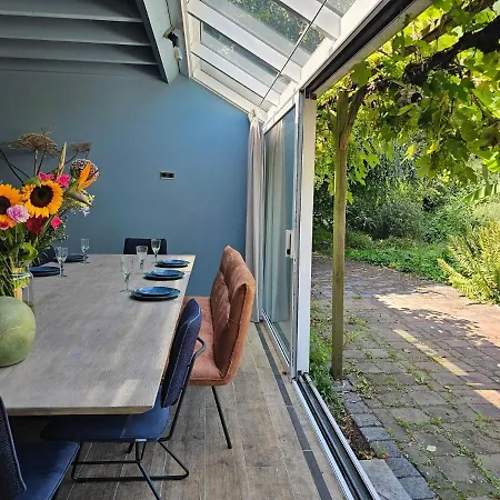 Detached House In Rural Area With Park Garden