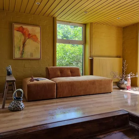Detached House In Rural Area With Park Garden *