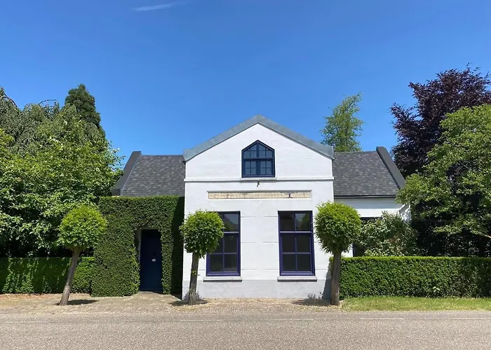 In Near Star Restaurant Leende